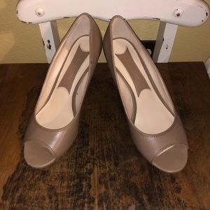 🔥FINAL PRICE REDUCTION🔥Nine West Nude Heels